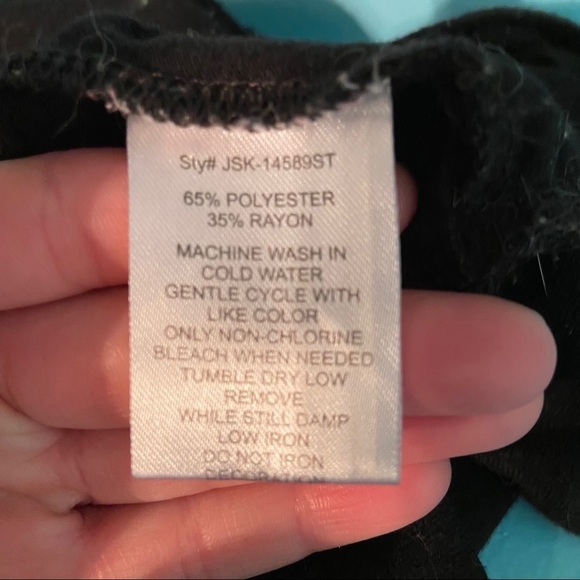 💥5/$25  Tank top‎ - Picture 6 of 7